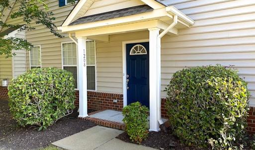 Photo #5 of SOLD property in 1208 Island Park Circle, Suffolk, VA 0.1 acres