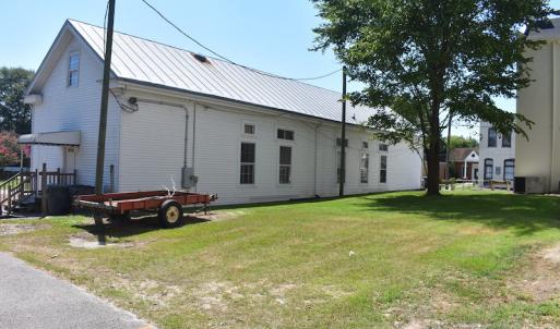 Photo #4 of SOLD property in 111 Court St, Gatesville, NC 0.2 acres