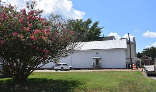 Photo #5 of SOLD property in 111 Court St, Gatesville, NC 0.2 acres