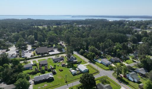 Photo #11 of SOLD property in 946 Second Street, Manteo, NC 0.4 acres