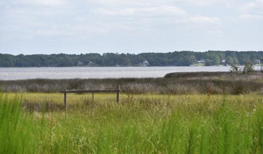 Photo #15 of 411 S Plantation Lane , Swansboro, NC 3.1 acres