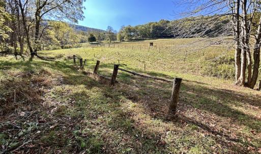 Photo #43 of 414 Niday Dr , Narrows, VA 590.2 acres