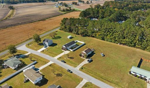 Photo #11 of SOLD property in 3328 Taylors Pointe Dr., Winterville, NC 0.6 acres
