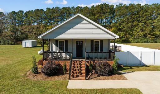 Photo #5 of SOLD property in 3328 Taylors Pointe Dr., Winterville, NC 0.6 acres