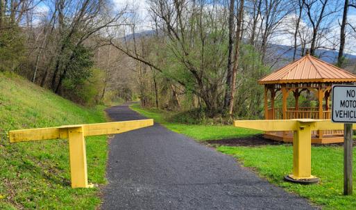 Photo #6 of Off Elwood Dr, Hot Springs, VA 1.3 acres