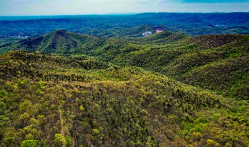 Photo #80 of 00, Stuart, VA 585.0 acres