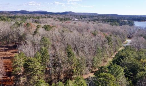 Photo #2 of 146 Bayview Court, New London, NC 0.9 acres