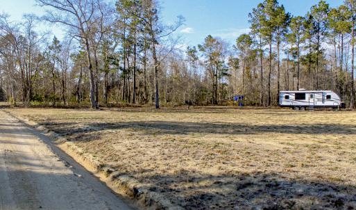 Photo #3 of 6221 Ellwood Rd , Galivants ferry, SC