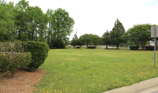 Photo #10 of 5804 Nobleman Ct, Elm City, NC 0.9 acres
