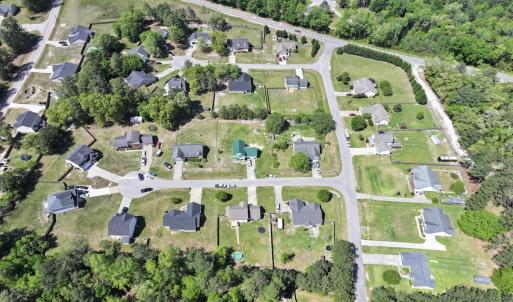Photo #8 of 145 Ironwood Way, Raeford, NC 0.5 acres