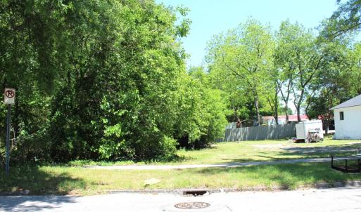 Photo #6 of 204 Lee St NE, Wilson, NC 0.3 acres