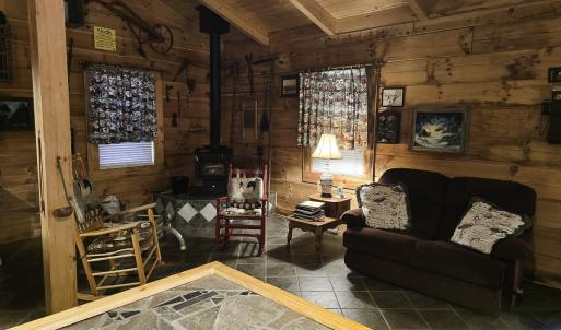 Photo #19 of 8106 Rich Patch Rd, Covington, VA 40.9 acres