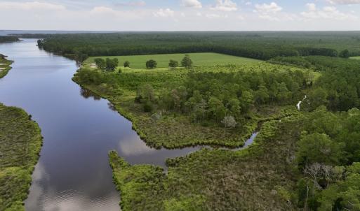 Photo #9 of 337 Pamlico Beach Rd, Belhaven, NC 1.8 acres