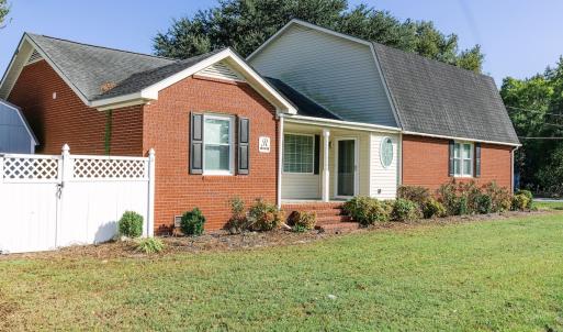 Photo #1 of 117 S Thomas Street, Beulaville, NC 0.1 acres