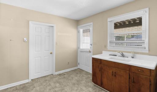 Photo #30 of 117 S Thomas Street, Beulaville, NC 0.1 acres