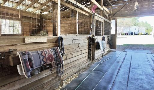 Photo #31 of 2338 Etters Lane, Cassatt, SC 28.0 acres