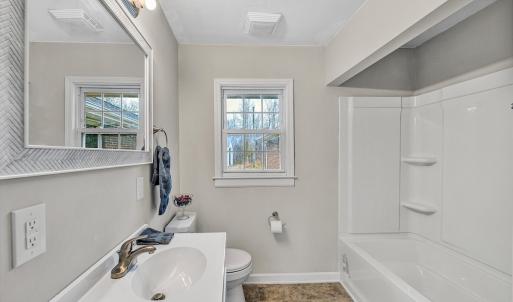 Photo #12 of 1059 Fairview Drive, Big Island, VA 1.8 acres