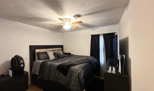 Photo #9 of 308-310 Elizabeth St, Suffolk, VA 0.4 acres