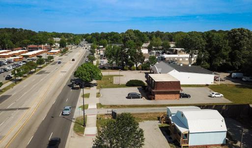 Photo #3 of 12468 Warwick Blvd, Newport News, VA 0.2 acres