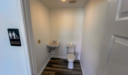 Photo #7 of 12468 Warwick Blvd, Newport News, VA 0.2 acres