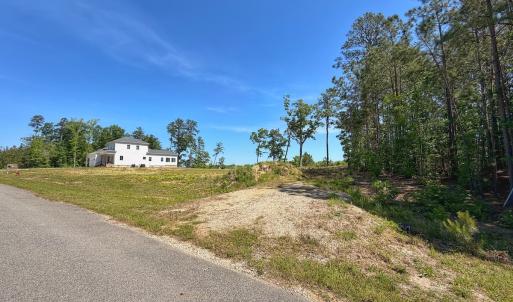 Photo #6 of 206 Rivers Edge Drive, Winton, NC 0.7 acres