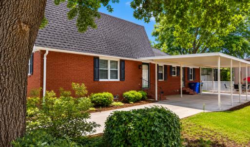 Photo #3 of 117 S Thomas Street, Beulaville, NC 0.1 acres