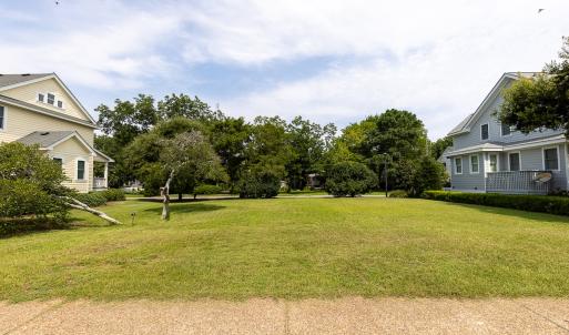 Photo #18 of 330 Fernando St, Manteo, NC 0.2 acres
