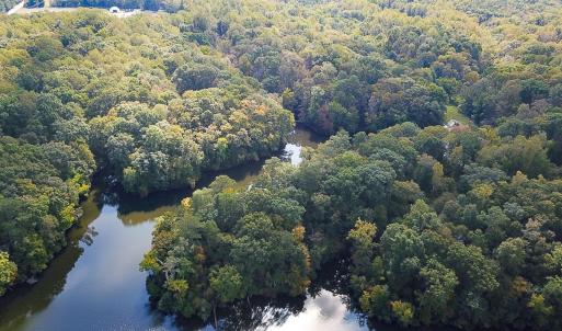 Photo #4 of 15157 Hilltop Lane, Smithfield, VA 20.2 acres