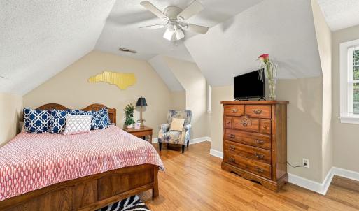Photo #27 of 1422 Red Banks Rd, Greenville, NC 0.3 acres