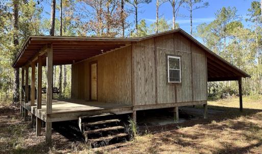 Photo #2 of 8004 White Oak River Road, Maysville, NC 117.3 acres