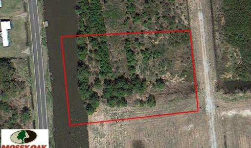 Photo of SOLD!  1.17 Acres of Residential Waterfront Lot for Sale in Hyde County NC!