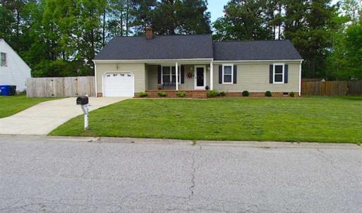 Photo of SOLD!!  Immaculate 3 BR 2.5 Bath Home For Sale in Suffolk VA!