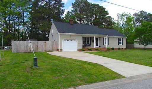Photo of SOLD!!  Immaculate 3 BR 2.5 Bath Home For Sale in Suffolk VA!