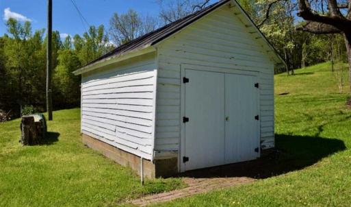 Photo of SOLD!!  34 Acres with Mountain Views & Country Home For Sale in Bedford County VA!