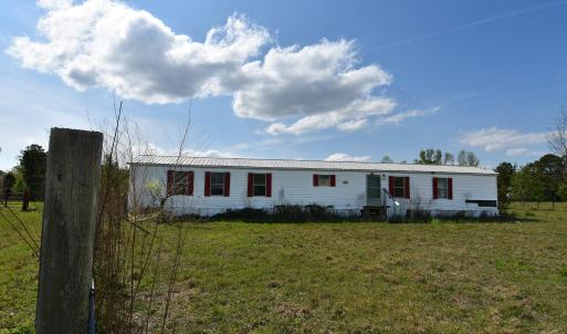 Manufactured / mobile home featuring metal roof an