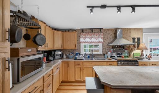 Photo #16 of 1040 Deuprees Store Rd., Drakes Branch, VA 18.0 acres