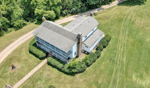 Farmhouse - Spacious Floor Plan 4BD 3BA