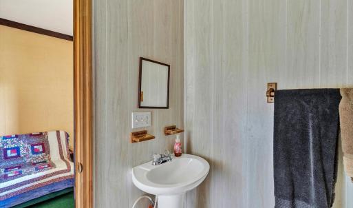 Guest Cabin - Full Bath #1