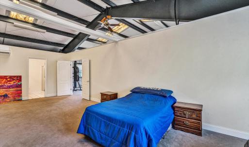 Main House - Bedroom 6 Upper 3rd Lvl02