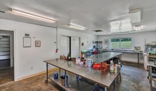 Pavilion - Commercial Kitchen