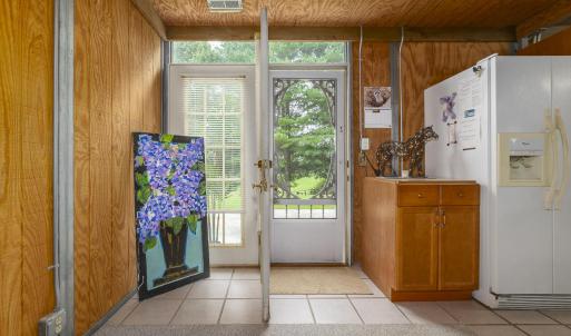 9195 Springwood Rd-60 - Copy
