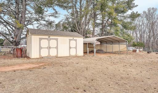 left side shed carport