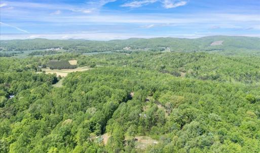 1512 Snow Creek Rd