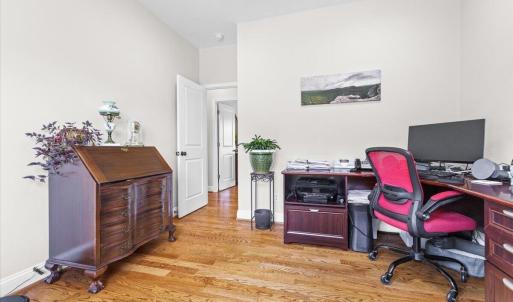 32-4133 Grove Hill Rd-32