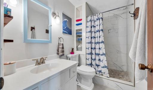 full Bath - Upper