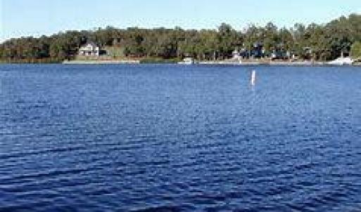 Lake Homestead 3-2
