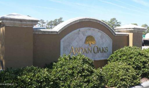 Ardan Oaks Entrance_resized