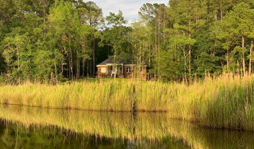 Build your dream house overlooking Mill