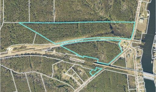 45.68 Acres off HWY 101 Land