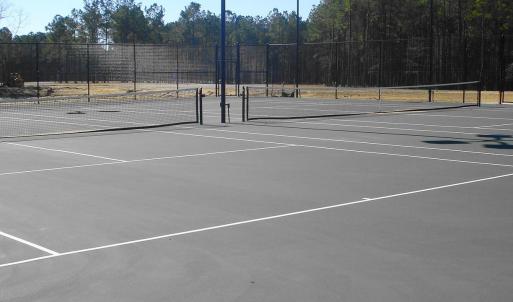 8 tennis courts